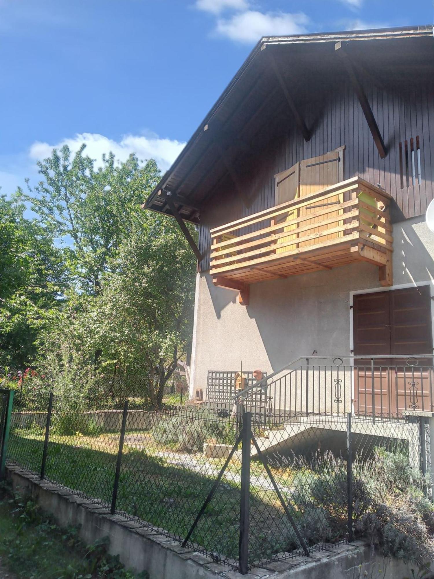 Studio Confortable A Taninges 25 M² Avec Vue Sur Jardin מראה חיצוני תמונה